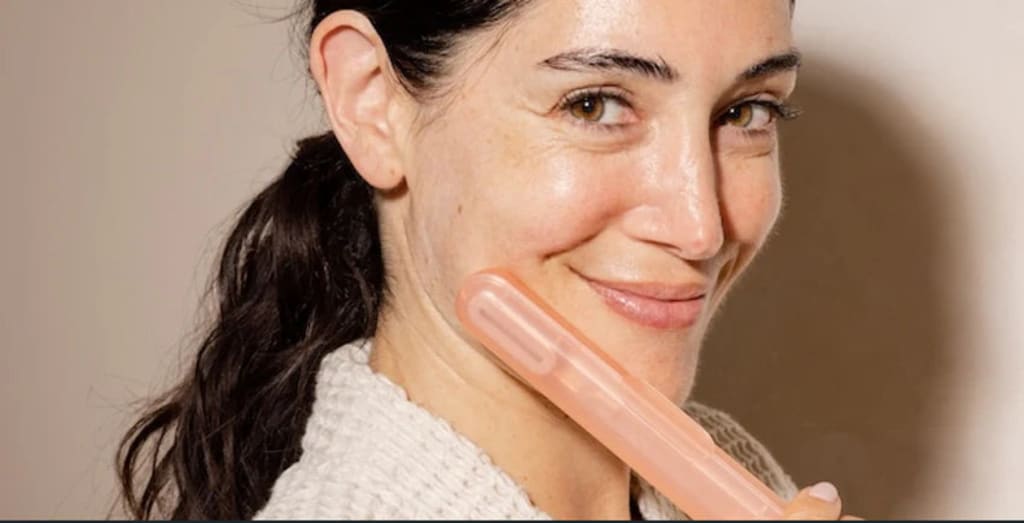 Radiant Renewal 4-in-1 Skincare Wand Kit